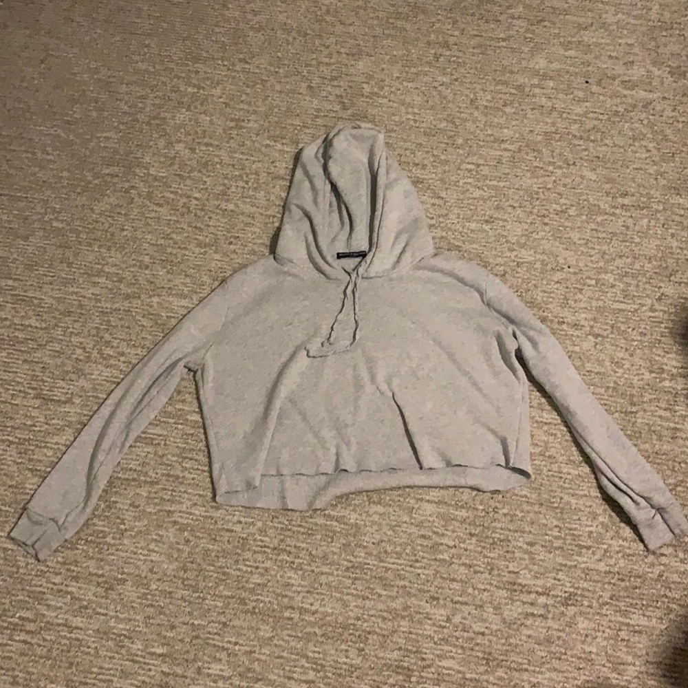 Brandy Melville cropped hoodie